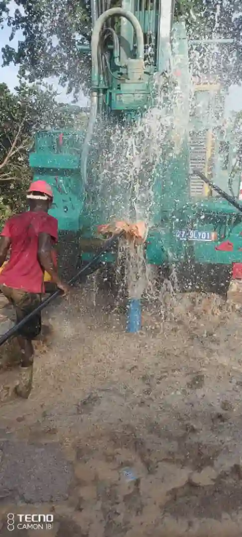 FORAGE D'EAU POTABLE