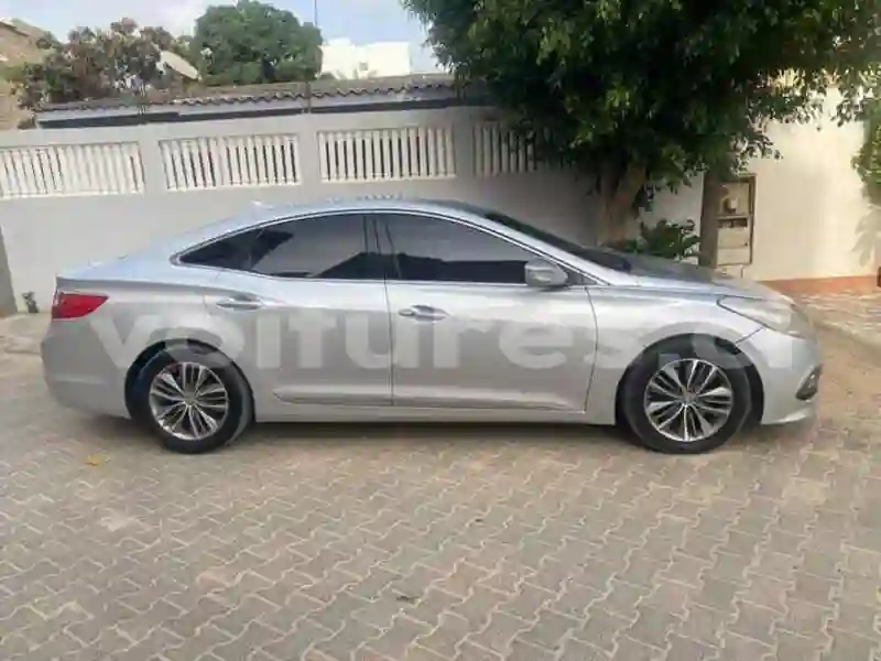 Hyundai Grandeur0