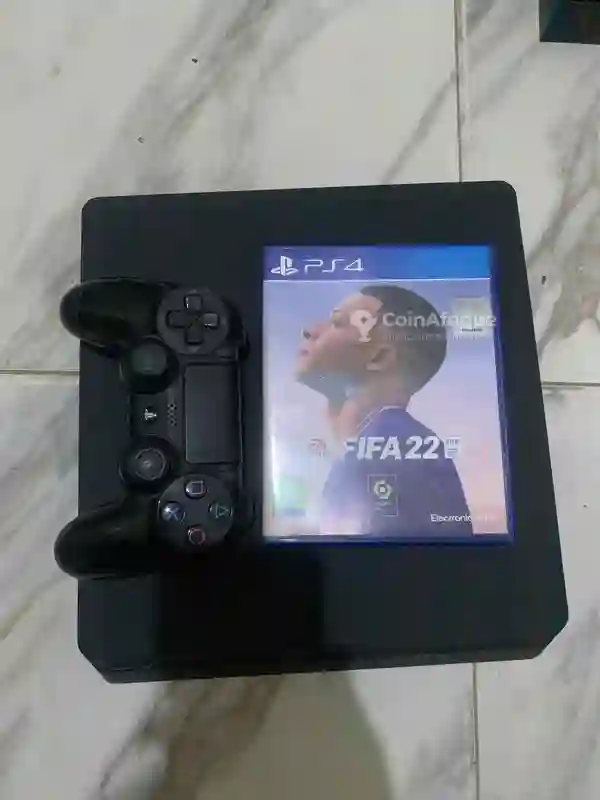 PS4 Slim0