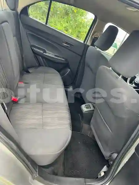 Suzuki Dzire - Vue 2
