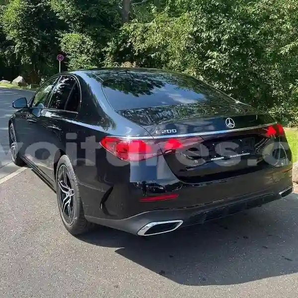 Mercedes‒benz E-klasse AMG - Vue 1