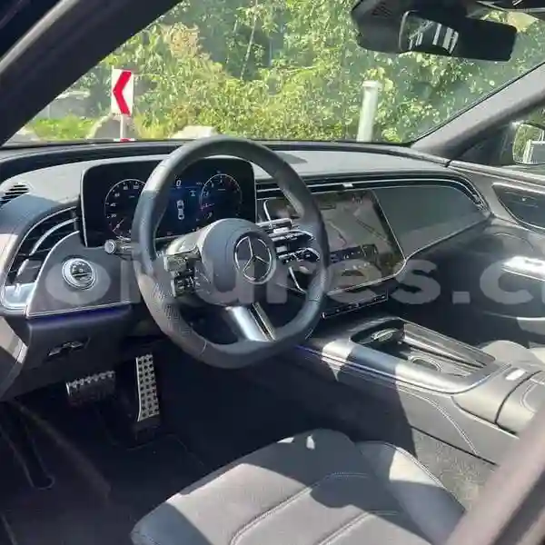 Mercedes‒benz E-klasse AMG - Vue 3