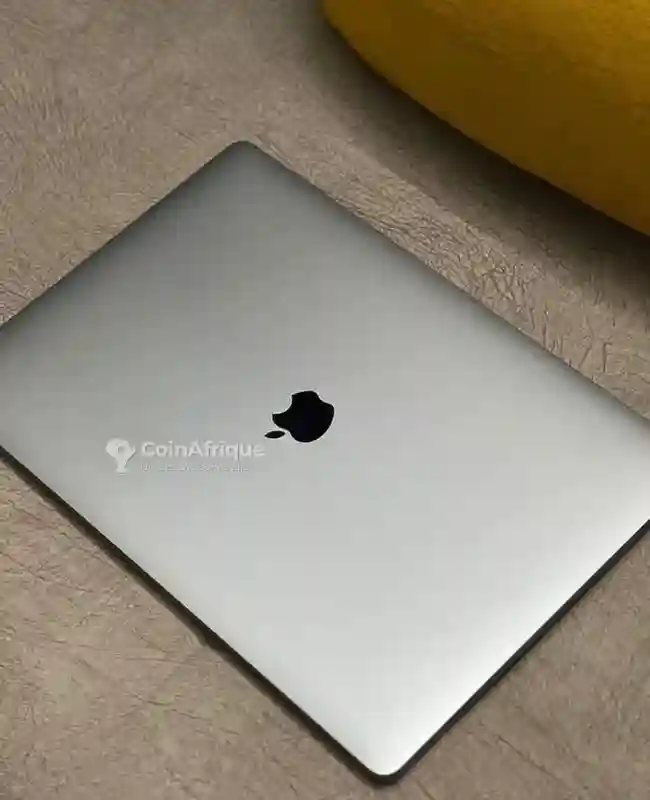 Macbook Pro 16 Pouces Touch bar 2019 - Vue 1