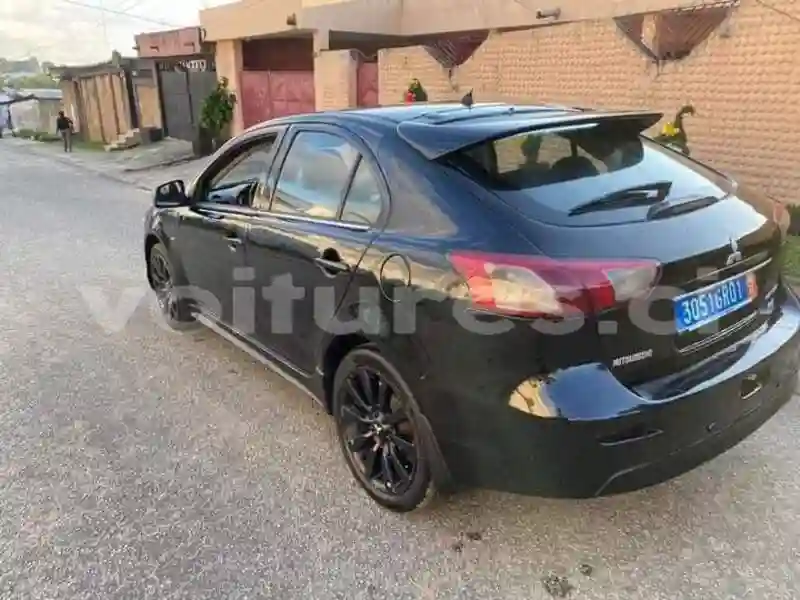 Mitsubishi Lancer - Vue 1