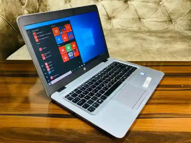 HP Professionnel Ecran Tactile Core i5 RAM 16giga +ssd 512go - Vue 1