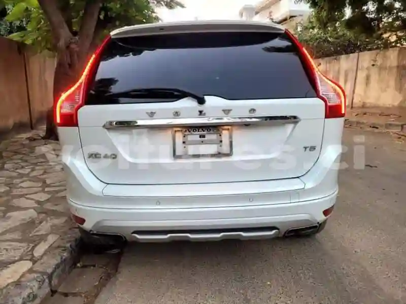 Volvo Xc60 - Vue 2