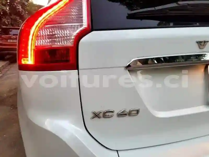 Volvo Xc60 - Vue 3