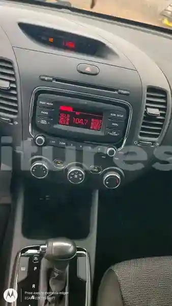 Kia Forte - Vue 2