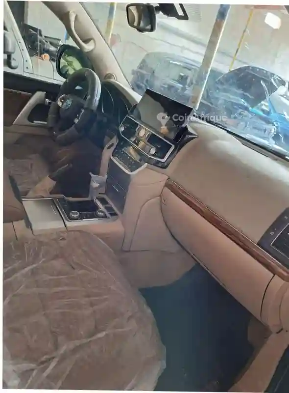 Toyota Land Cruiser 2017 - Vue 2