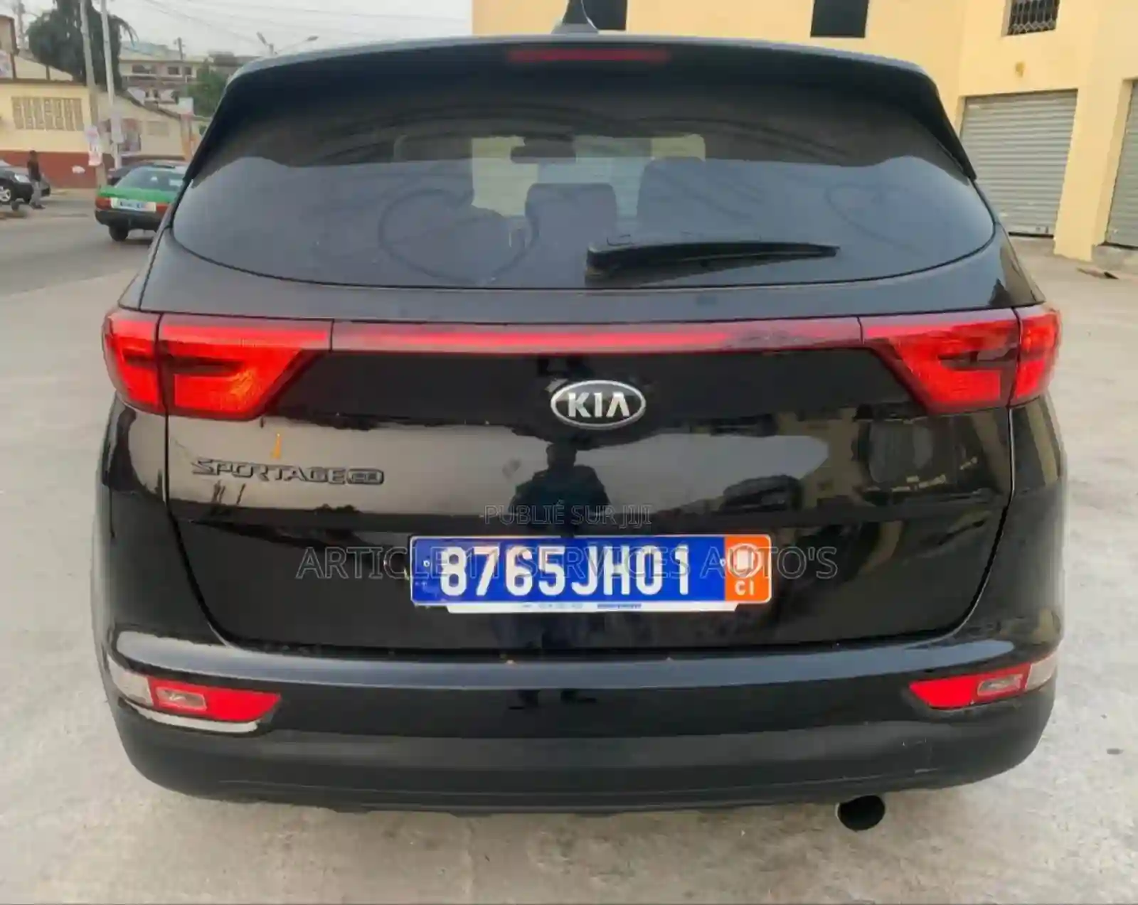 Kia Sportage EX 4dr SUV (24l 4cyl 6A) 2017 Noir - Vue 2