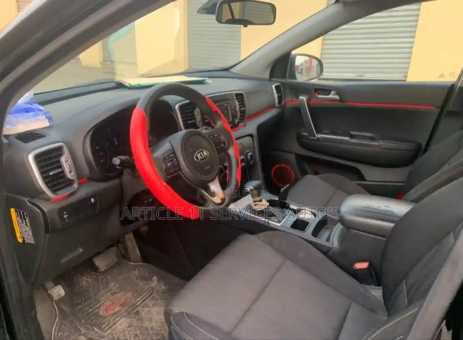 Kia Sportage EX 4dr SUV (24l 4cyl 6A) 2017 Noir - Vue 4