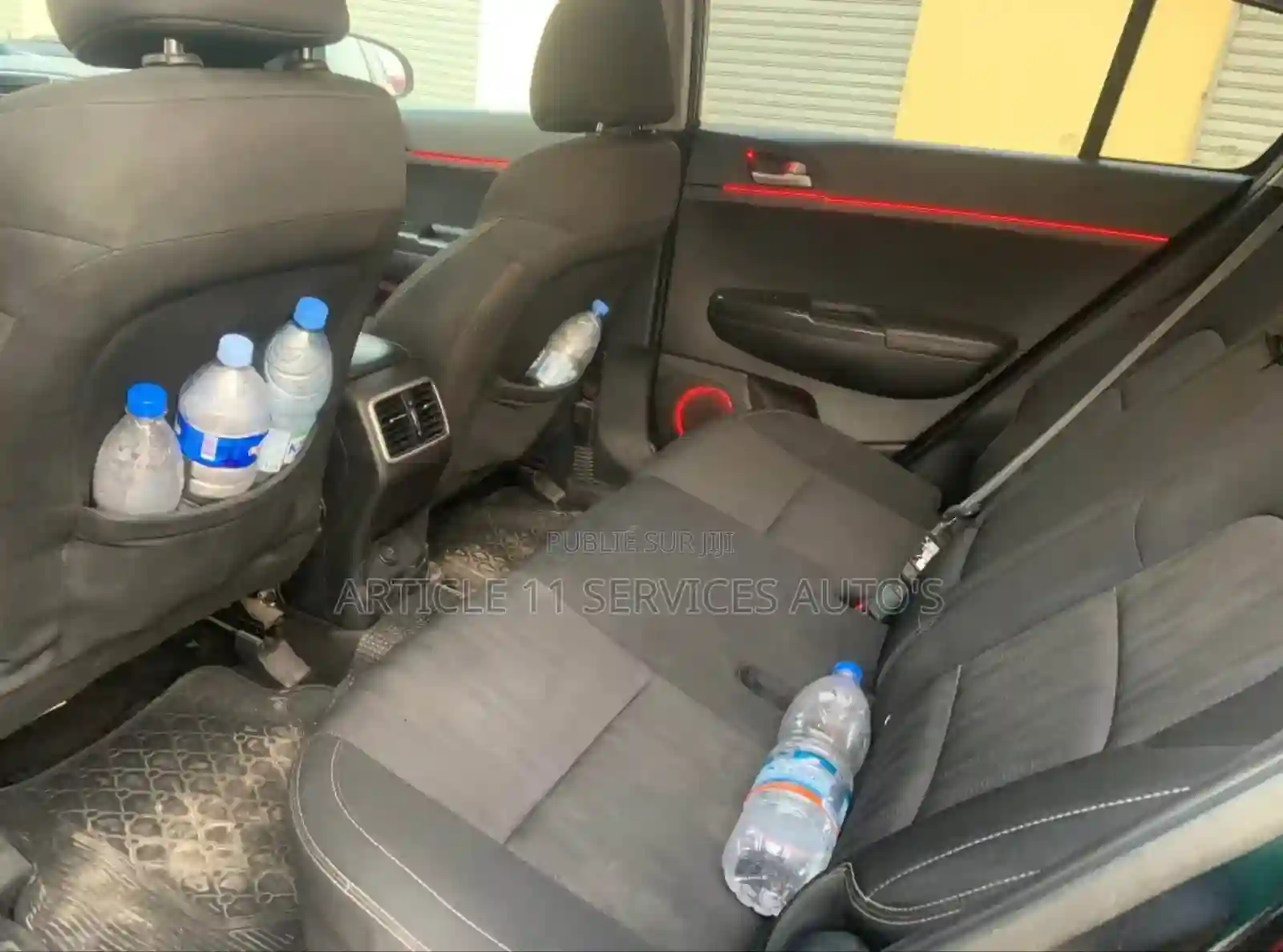 Kia Sportage EX 4dr SUV (24l 4cyl 6A) 2017 Noir - Vue 7