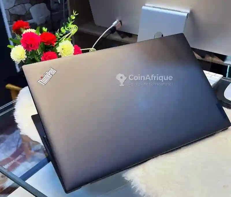 PC Lenovo Thinkpad l15 Rysen 5 16 go ram 1 Téra ssd - Vue 3