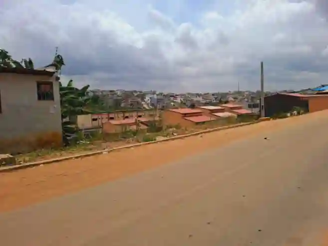 Terrain Constructible Vers Feh Kesse - Vue 1