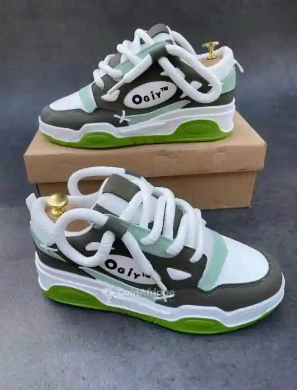 Baskets Ogiy - Vue 1
