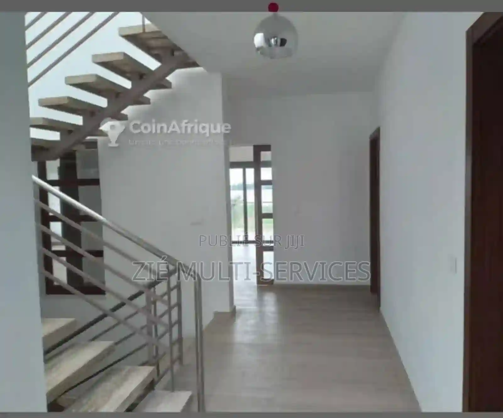 10chbre Duplex Dans Zié Multi-service Bingerville à Vendre - Vue 3