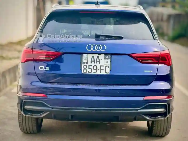 Audi Q3 Quattro Sline 2021 - Vue 2