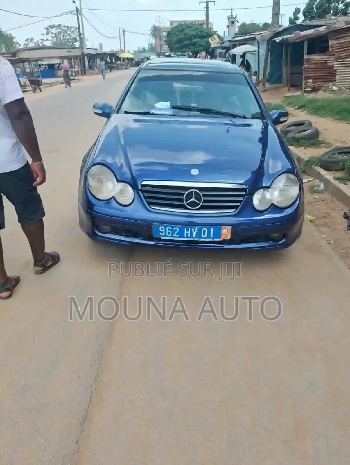 Mercedes-benz C180 2002 Bleu - Vue 1