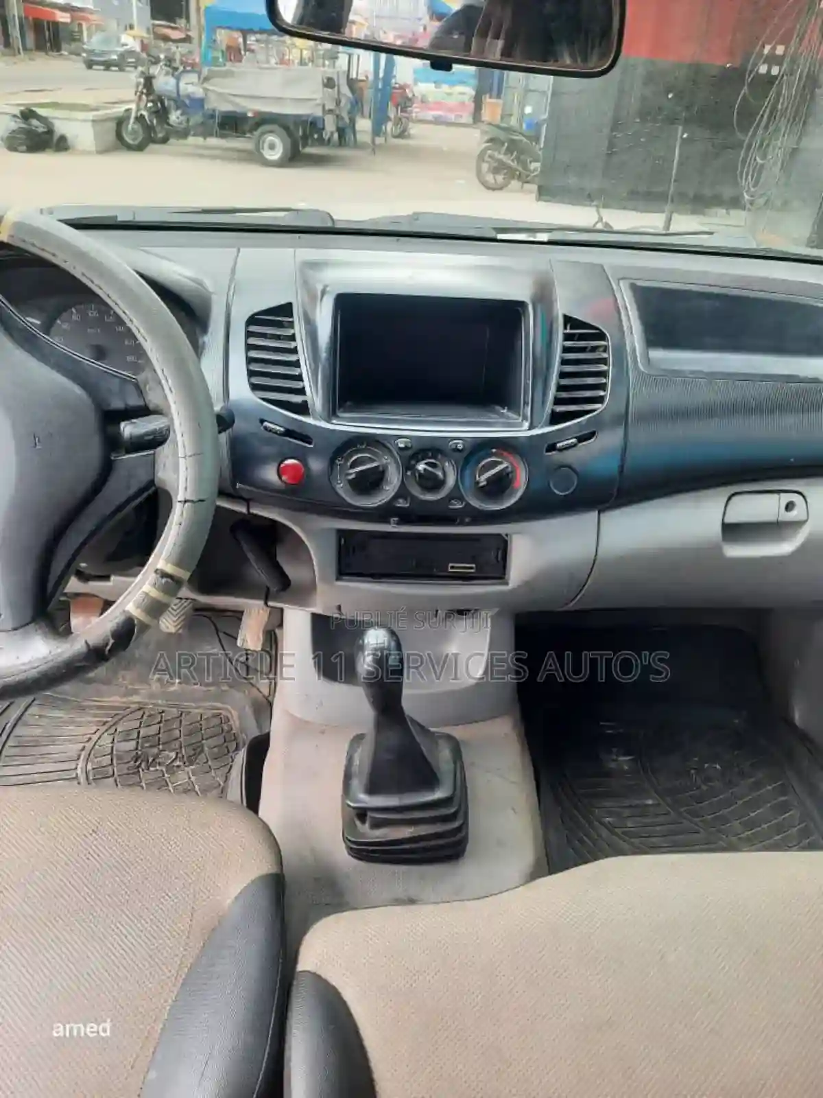 Mitsubishi L200 Club Cab 25 136hp 4WD 2005 Blanc - Vue 1