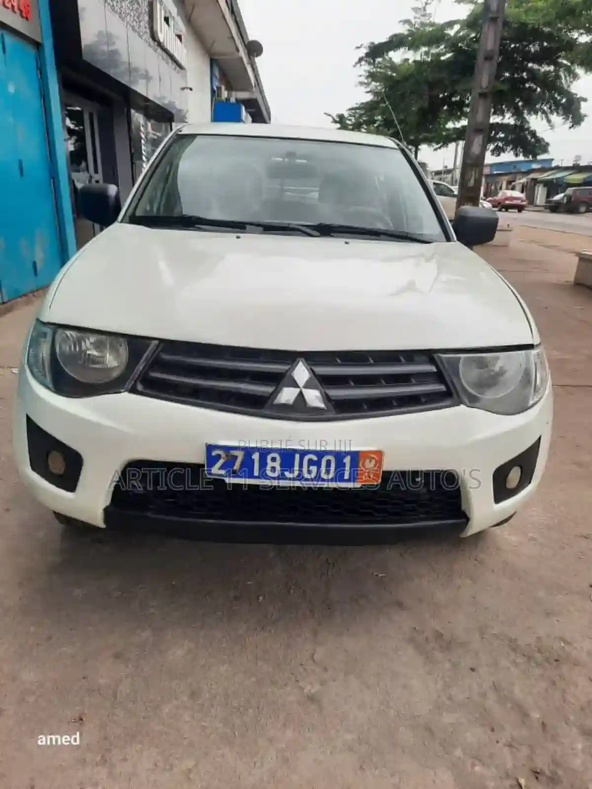 Mitsubishi L200 Club Cab 25 136hp 4WD 2005 Blanc - Vue 6