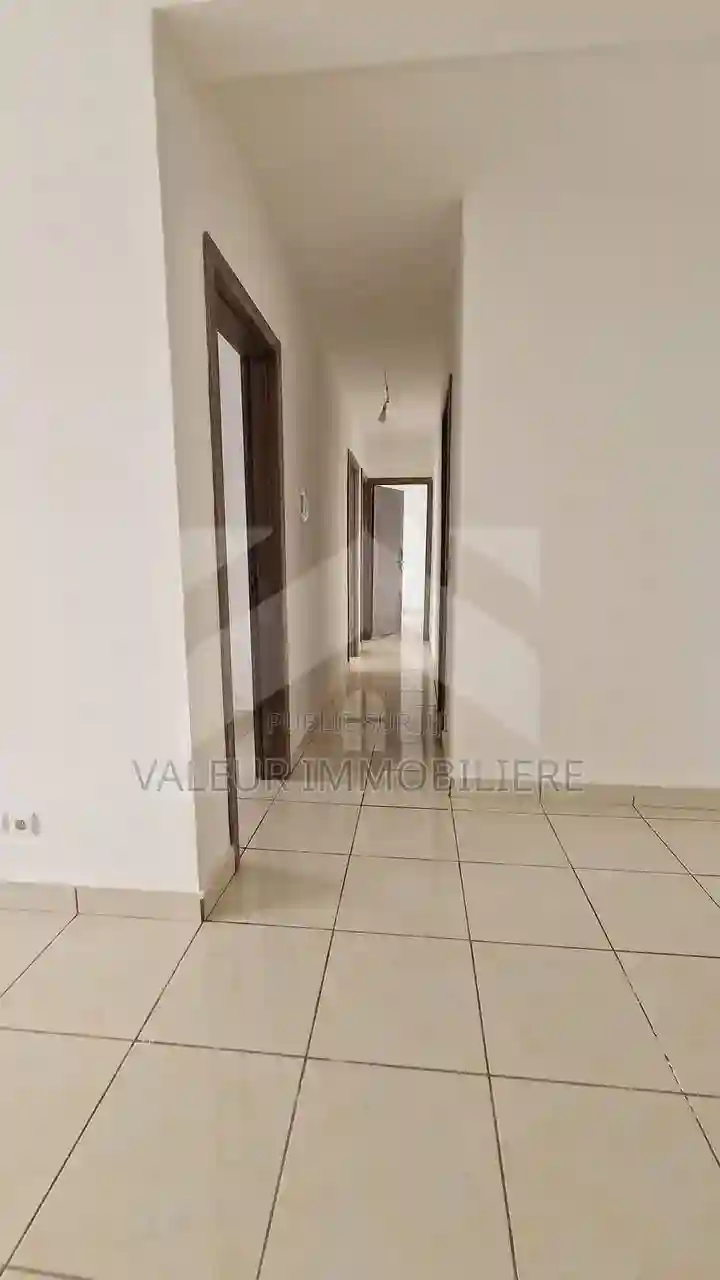 3chbre Appartement Dans Cite Adoha F3 Koumassi à Vendre - Vue 1
