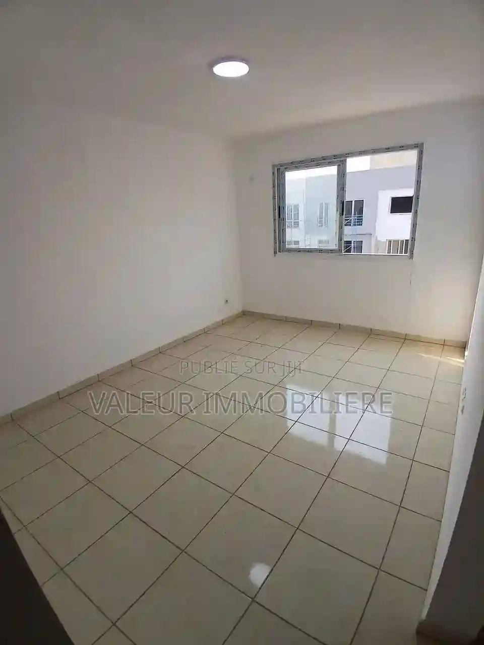 3chbre Appartement Dans Cite Adoha F3 Koumassi à Vendre - Vue 2