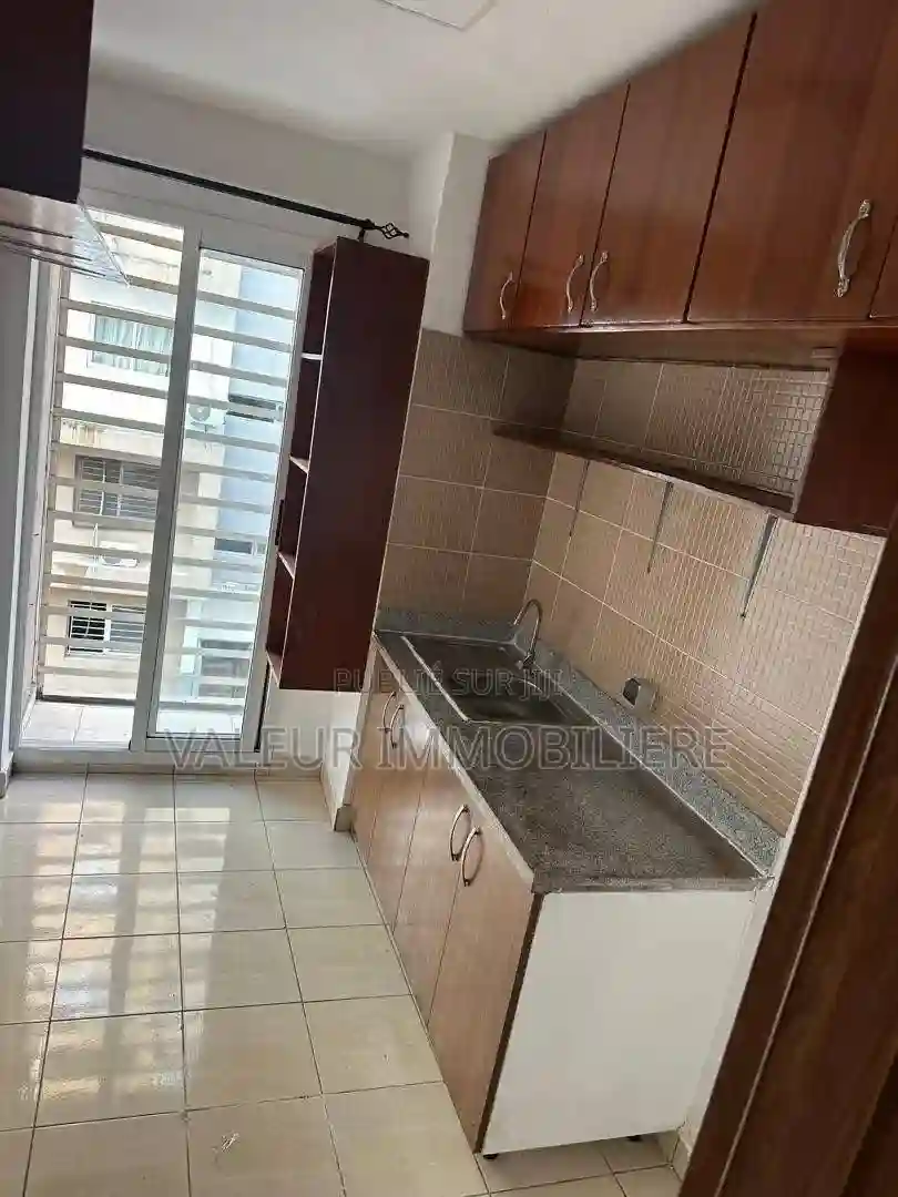 3chbre Appartement Dans Cite Adoha F3 Koumassi à Vendre - Vue 5