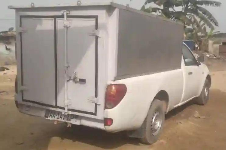Mitsubishi L200 Fourgonnette - Vue 1