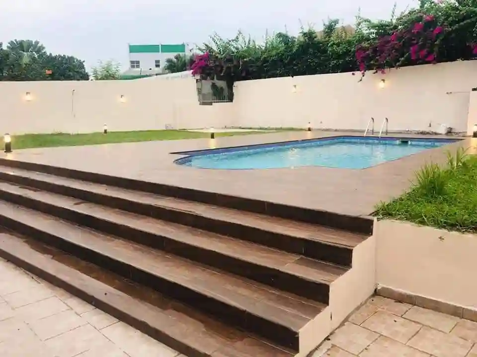 Vente Duplex de 14 Pièces au 2 Pltx Vallon Avec Piscine Avec ACD - Vue 1