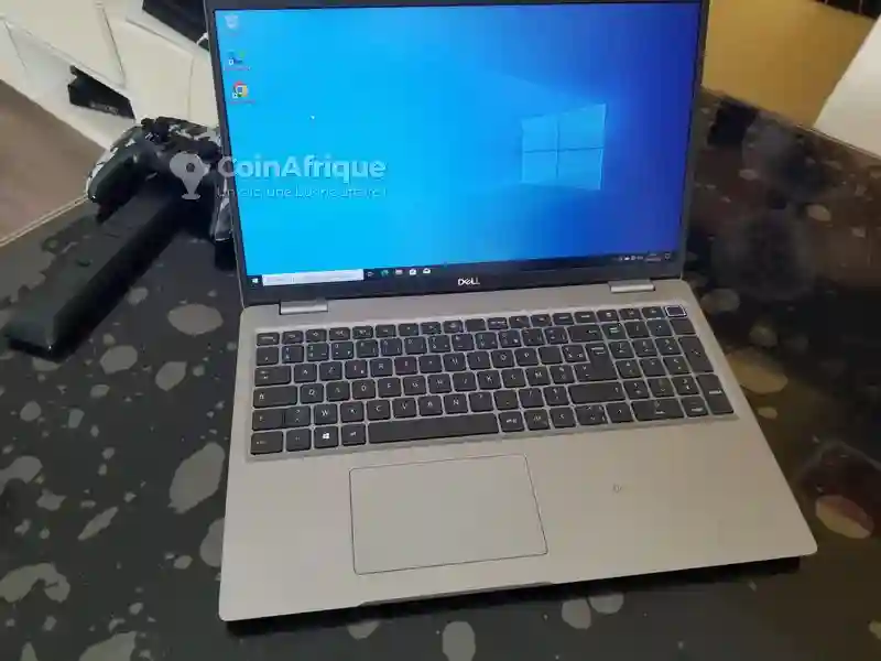 PC Dell i5 11th gen 8go ssd m2 512 Gigas - Vue 2