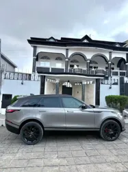 Range Rover Velar D300 SE