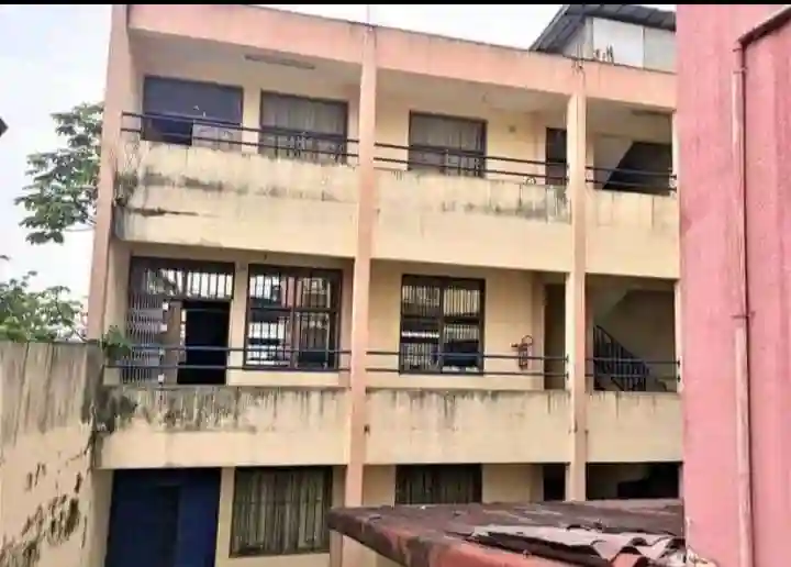 Une École à Vendre à la Riviera Bonoumin - Vue 2