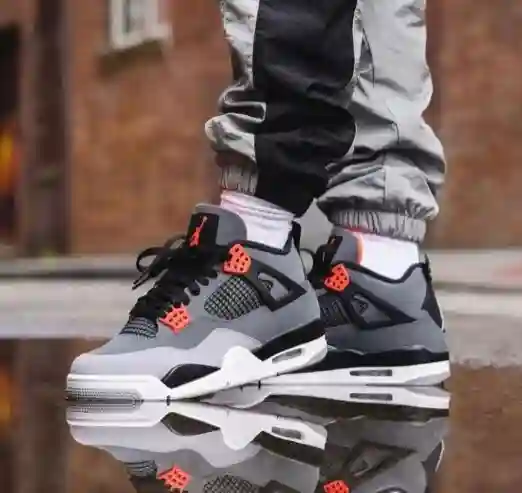 Air Jordan 4 Infrared - Vue 4