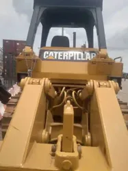 Un Bulldozer D7 G Nouvellement Importé