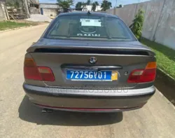 BMW 318i 2000 Gris