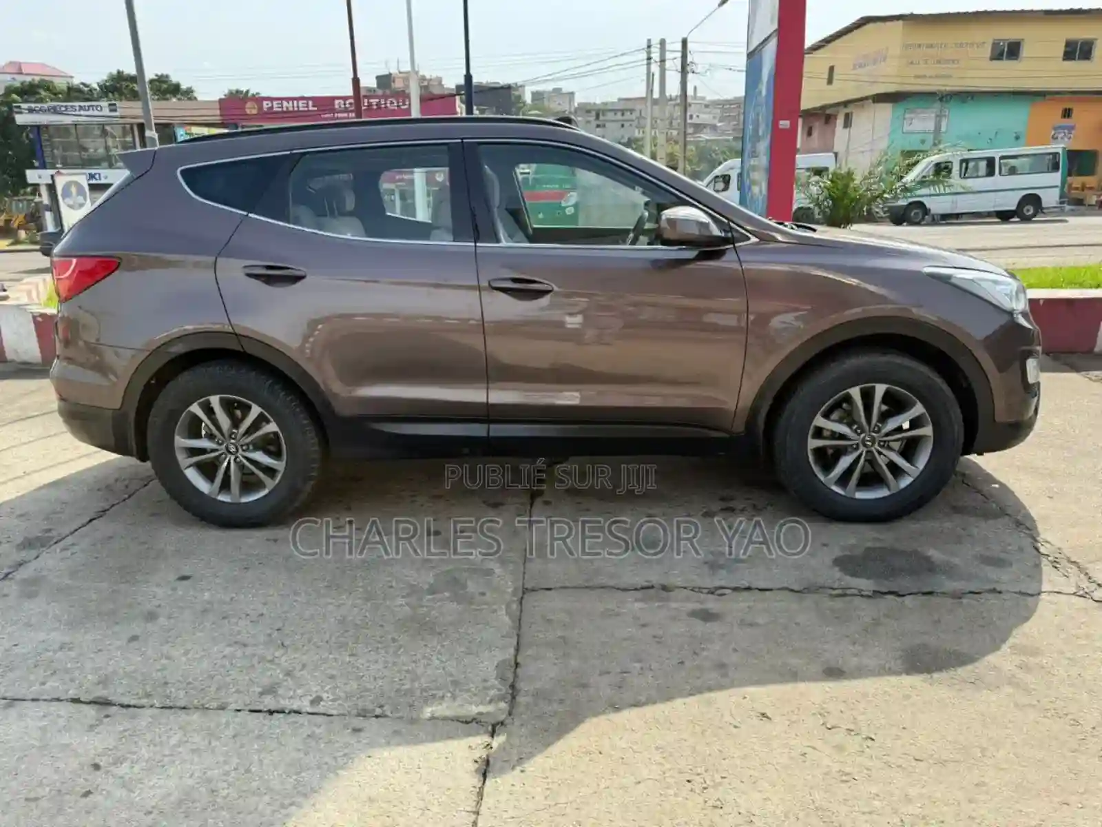 Hyundai Santa Fe Limited AWD 2017 Marron - Vue 2
