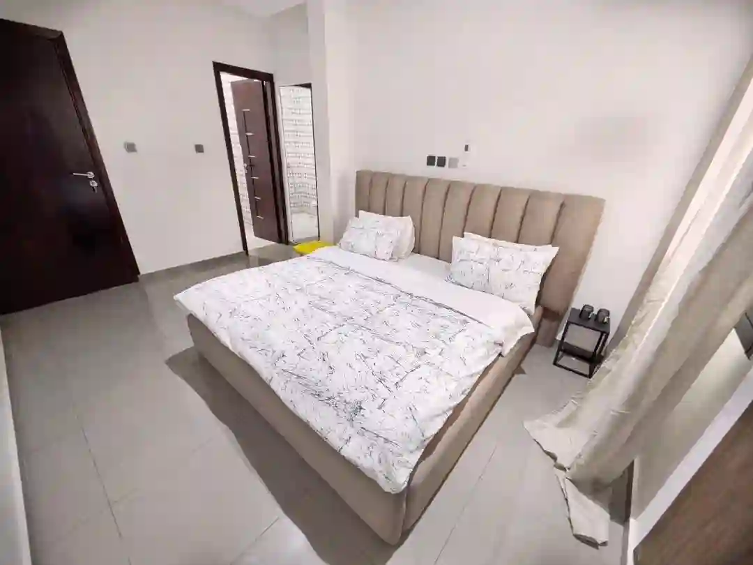 APPARTEMENT MEUBLE DE 03 PIECES SIS A ANGRE CHU - Vue 2