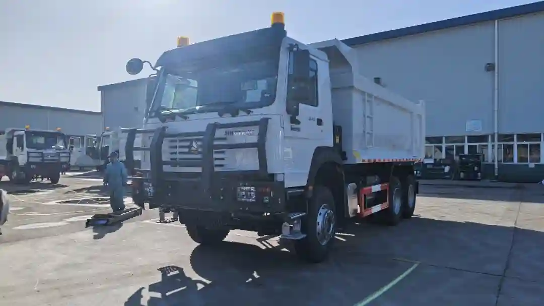 Camions Benne Howo - Vue 1