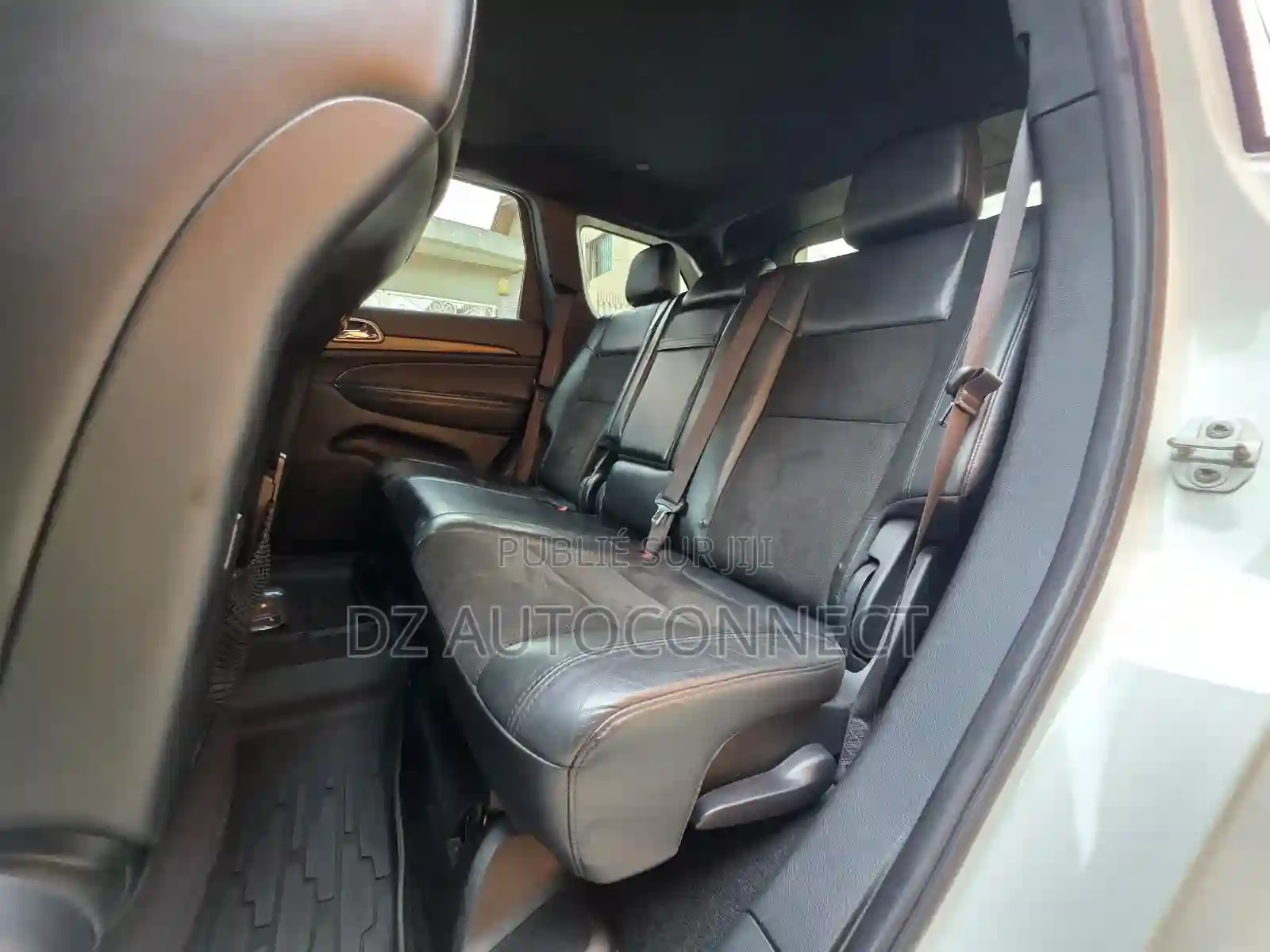 Jeep Cherokee 2022 Blanc - Vue 3