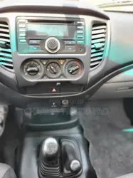 Mitsubishi L200 Club Cab 22 4WD 2017 Blanc