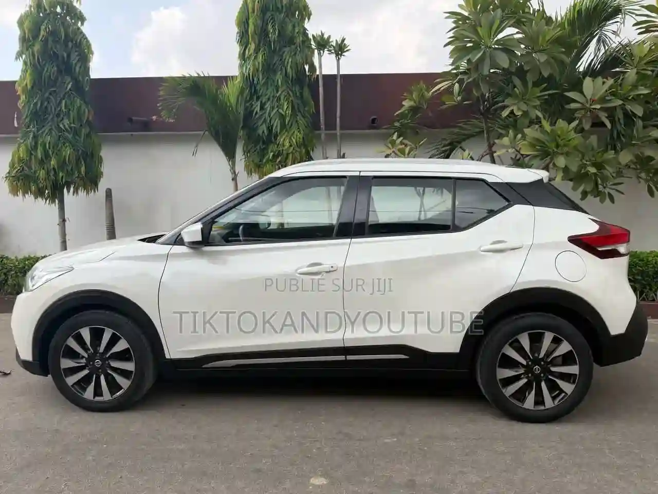 Nissan Kicks 2019 Blanc - Vue 4