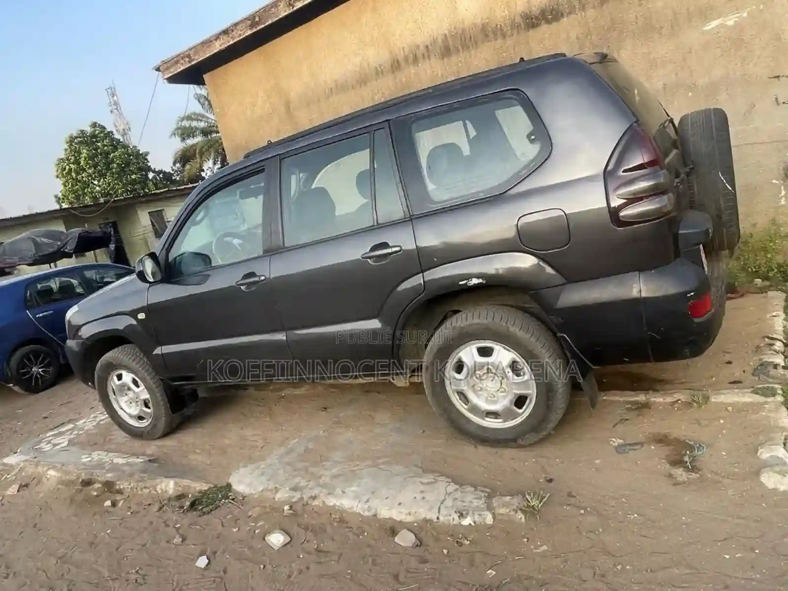 Toyota Land Cruiser Prado 30 TD 2010 Doré - Vue 3