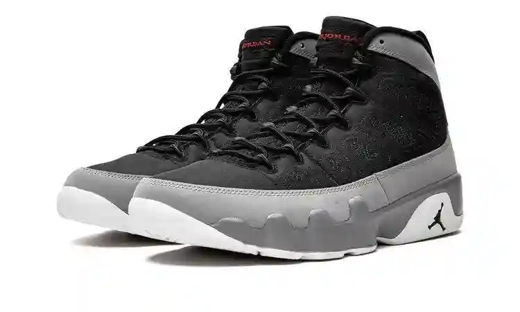 Air Jordan 9 - Vue 1
