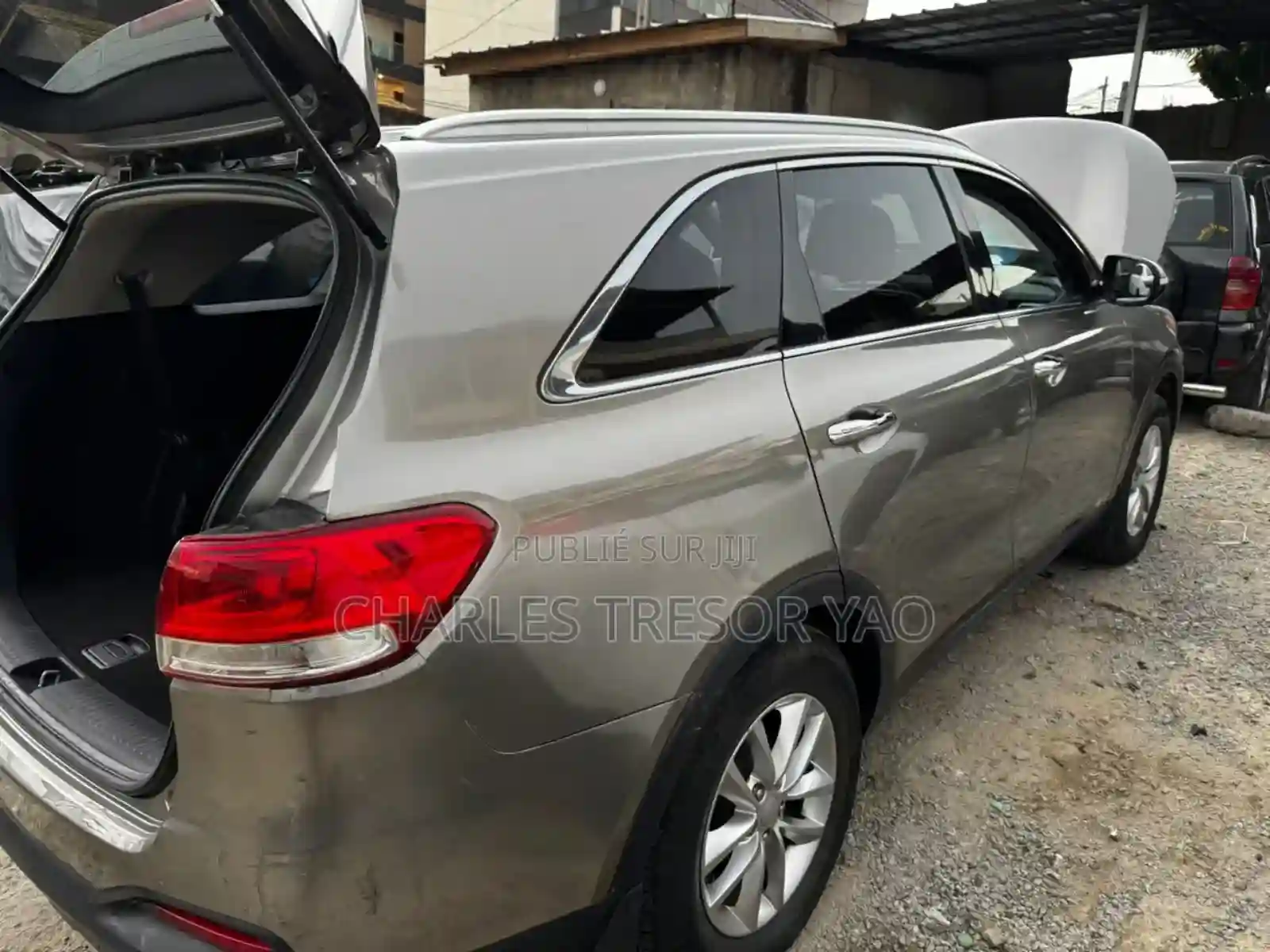 Kia Sorento 2017 Beige - Vue 2