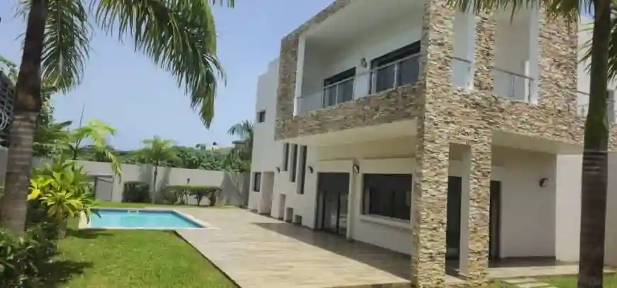 Cocody Golf4 Cité Laguna Beach Vente Beau Duplex 6pièces - Vue 1