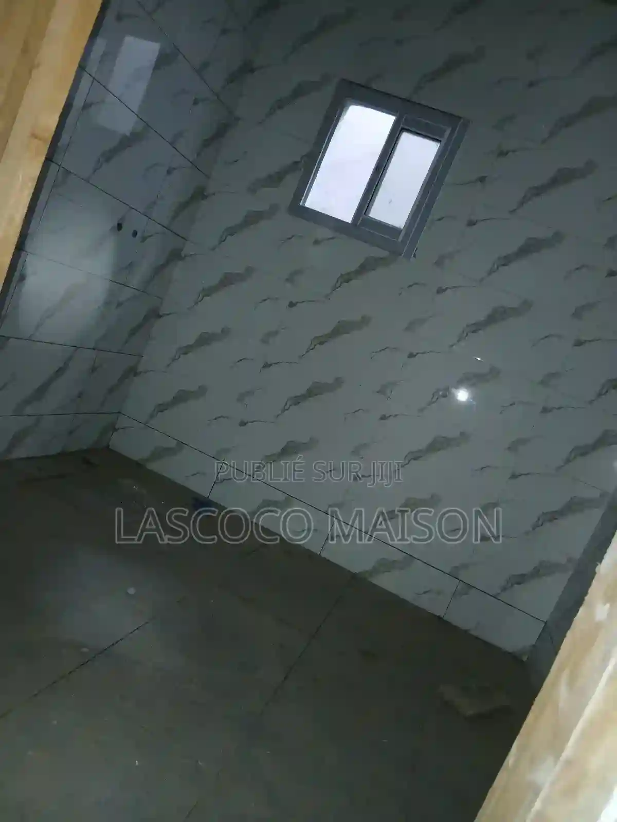 En Vente Une Villa De 6 Pièces - Vue 2