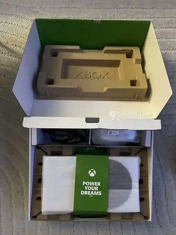 Xbox Série x - Vue 2