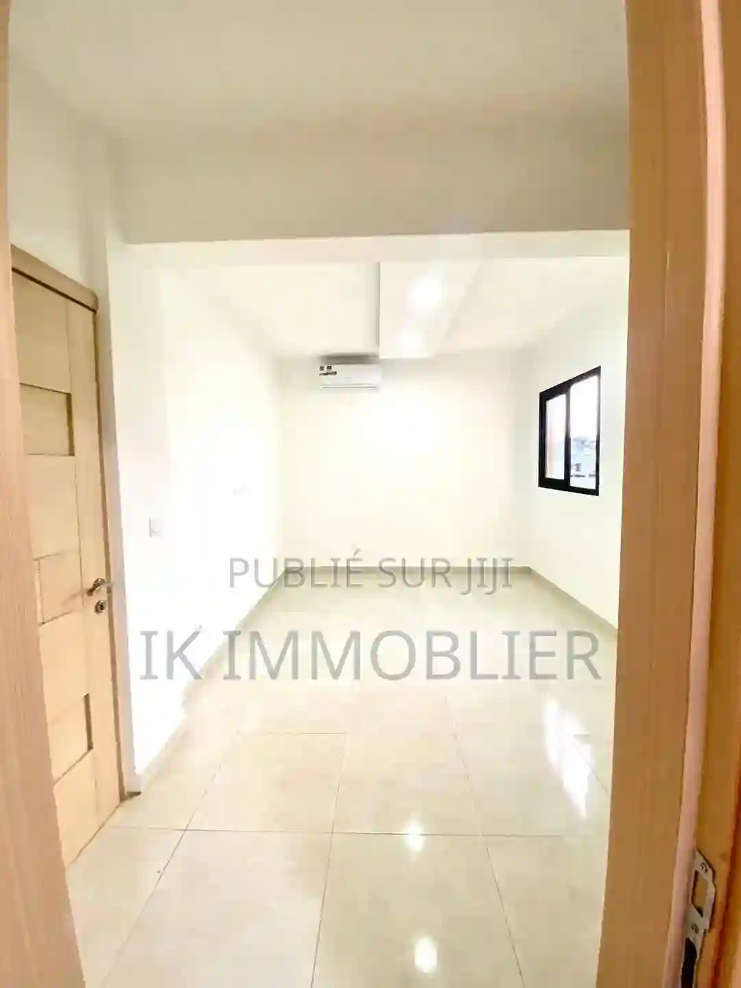5chbre Appartement Dans Cocody à Vendre - Vue 5