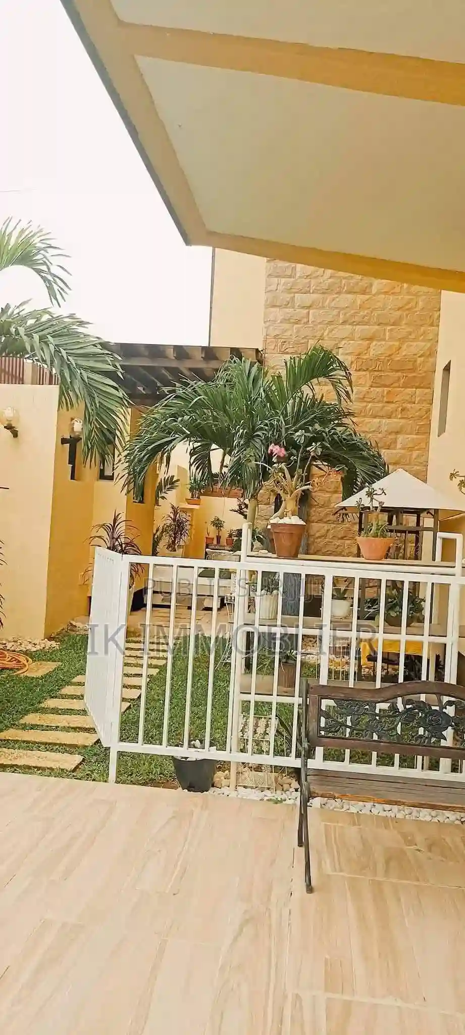 5chbre Appartement Dans Cocody à Vendre - Vue 9