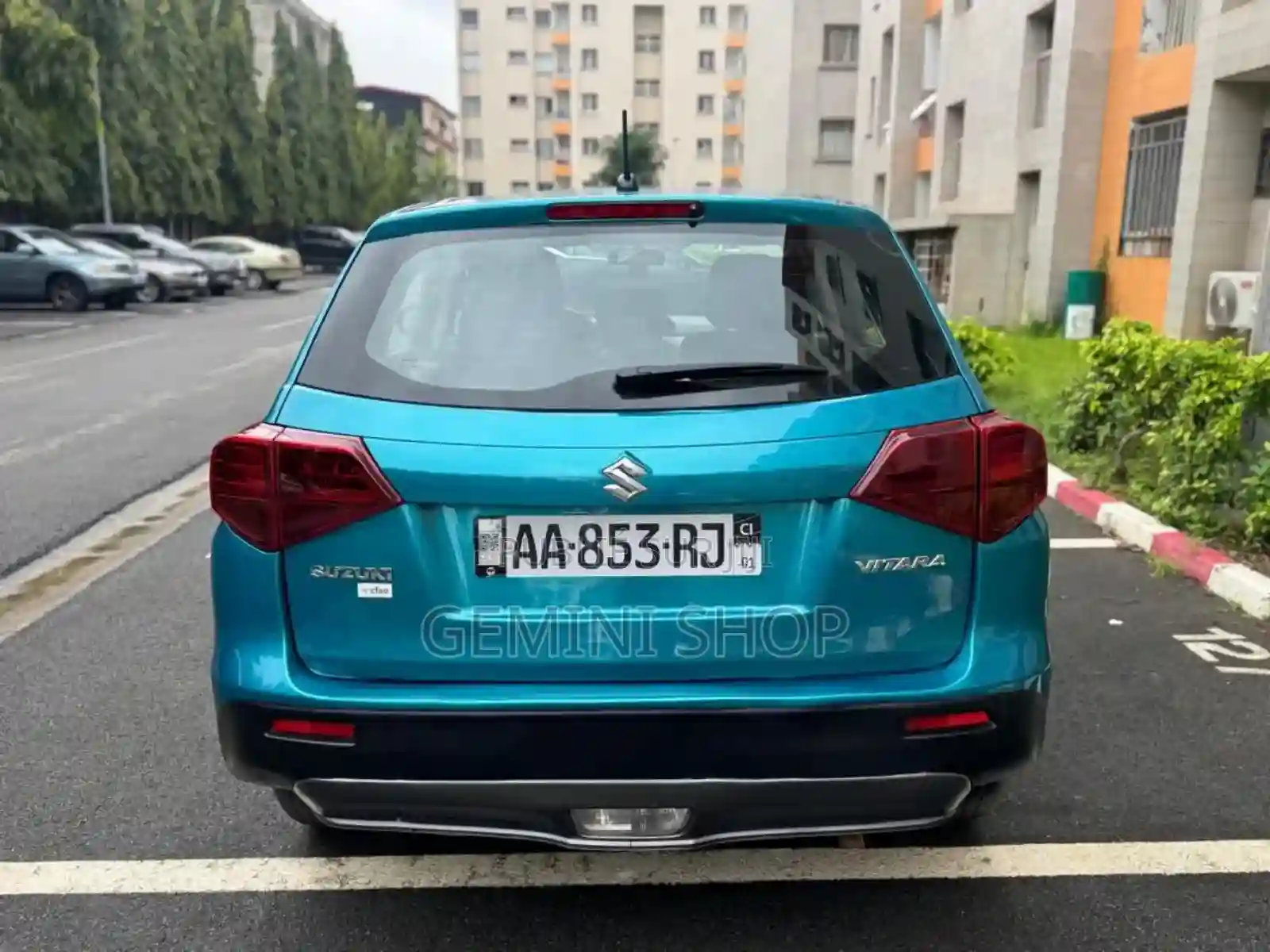 Suzuki Vitara 2020 Bleu - Vue 1